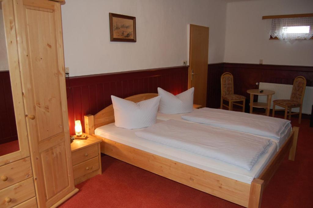 Rennstieg-Hotel Rettelbusch Kammerforst Bilik gambar